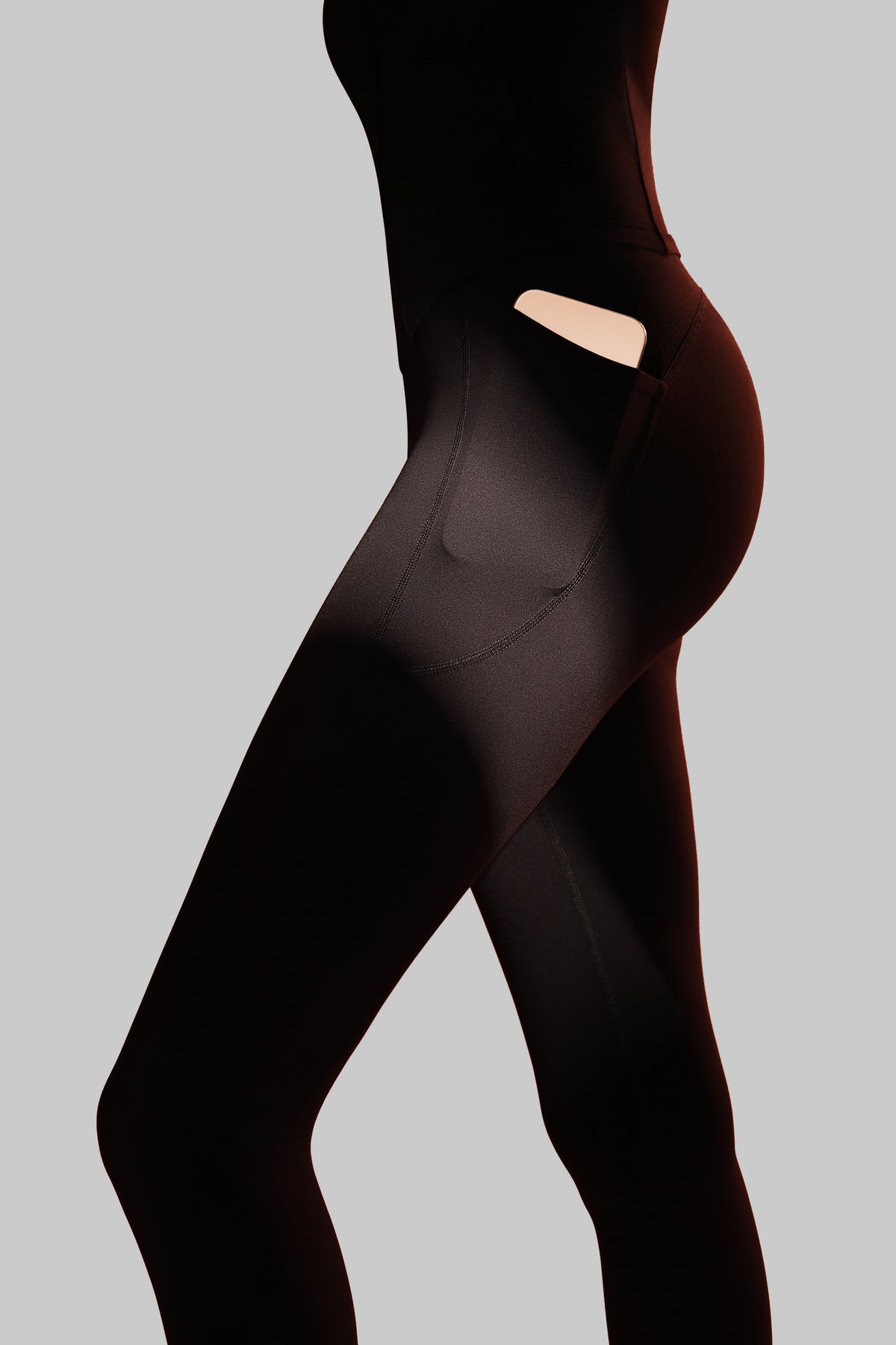 Enfold löparleggings med hög midja och rumplyftande löparstil, 61 cm | Damleggings med högt stöd