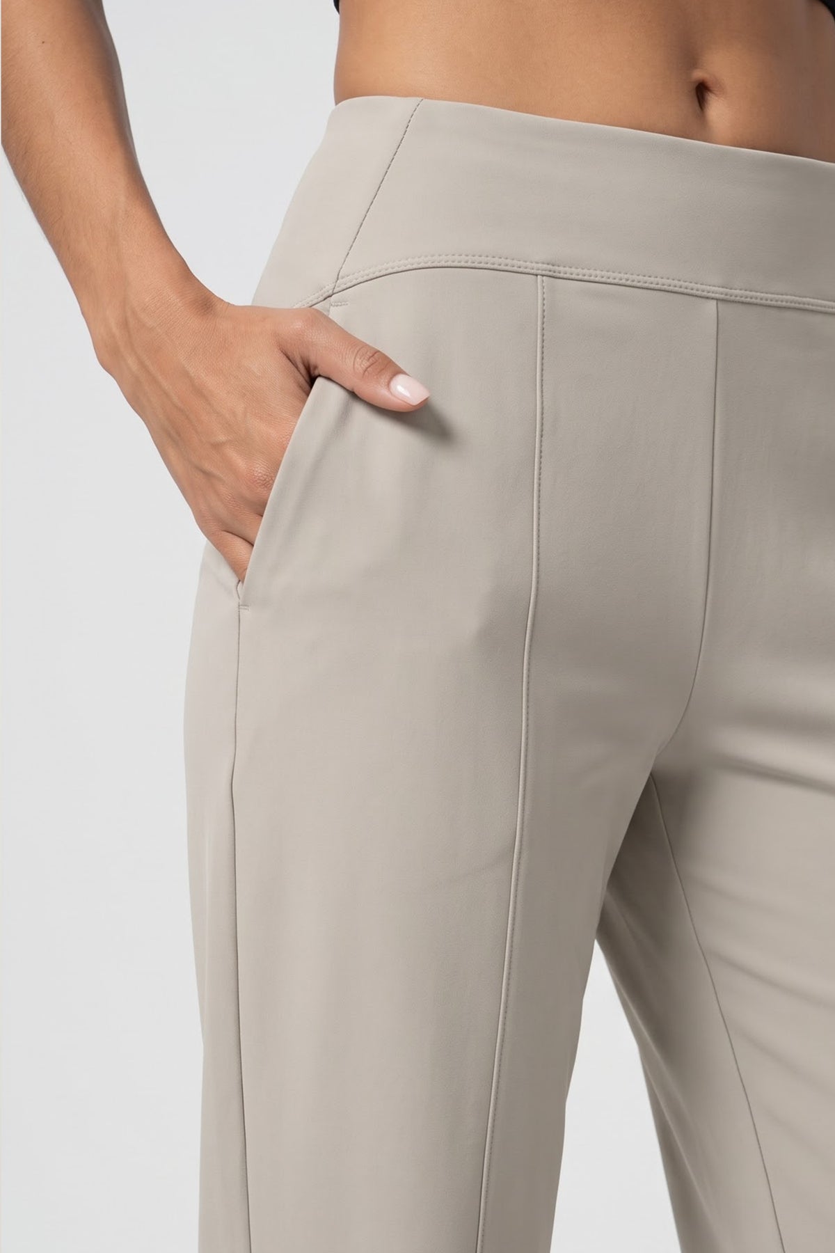 Shift™ Fleece-Lined Thermal Stretch Pants with Pockets | Women's Sports Pants