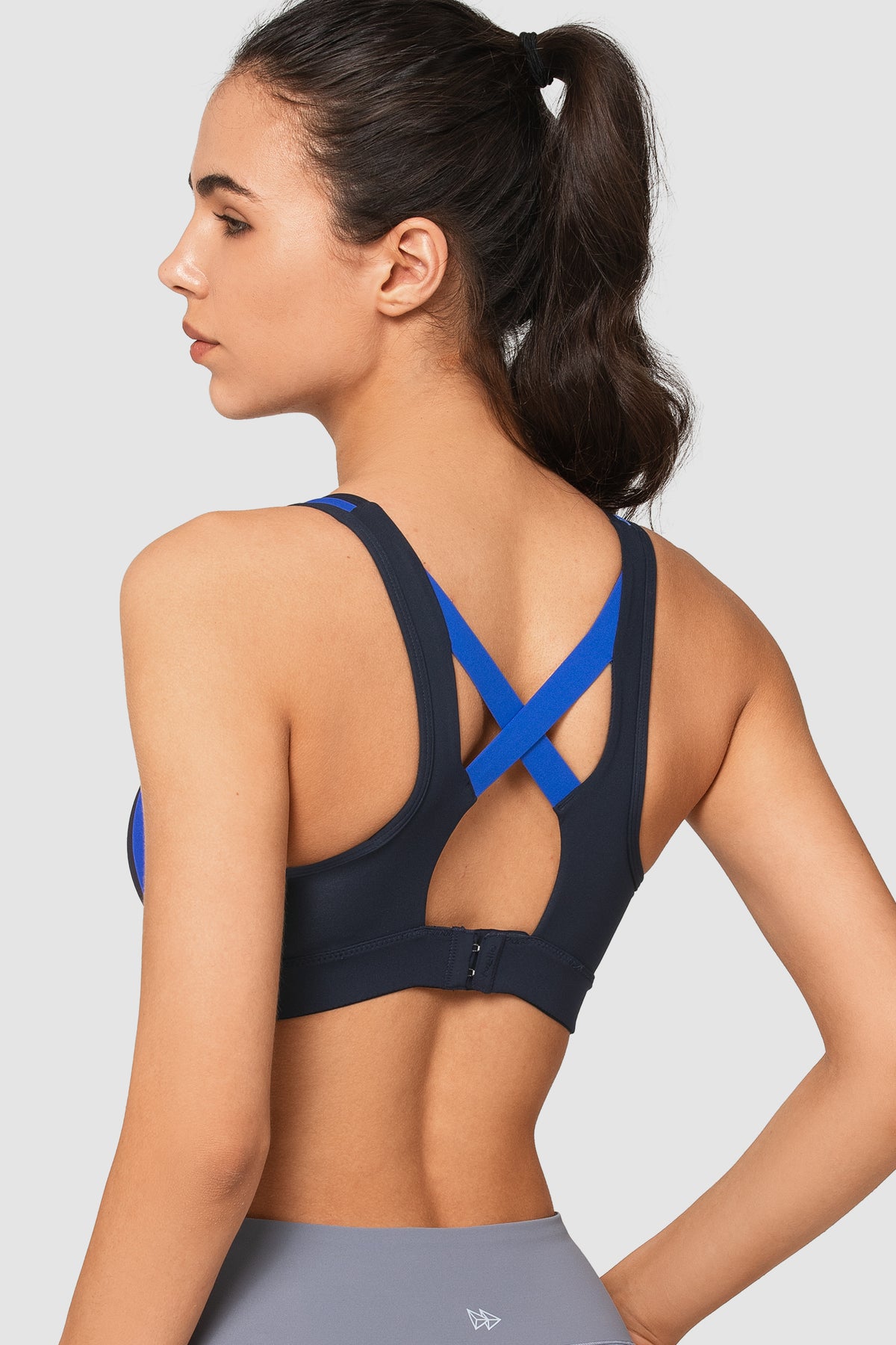 Sujetador deportivo con relleno cruzado Sculpt | Sujetador deportivo de alta sujeción para mujer