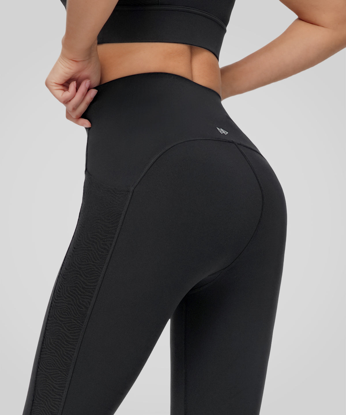 Anywhere Andningsbara Sidomesh Leggings med Logotyptryck, 65 cm | Lätta stödleggings för kvinnor