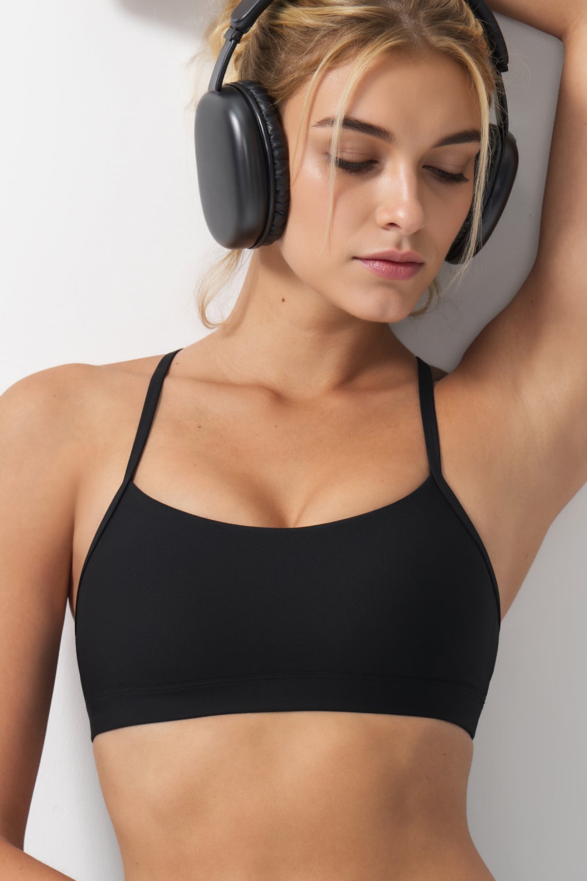 Reggiseno sportivo Anywhere con spalline sottili regolabili e imbottiture rimovibili | Reggiseno sportivo leggero da donna
