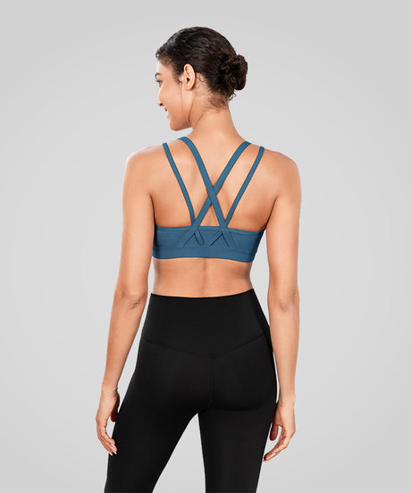 Gepolsterter Yoga-BH mit langen, doppelt gekreuzten Trägern von Echo | Leicht stützender Sport-BH für Damen