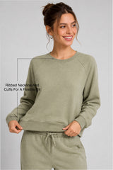 Anywhere™ Cropped Stretch Sweatshirt With Relax Fit | Women's Sports Sweatshirt