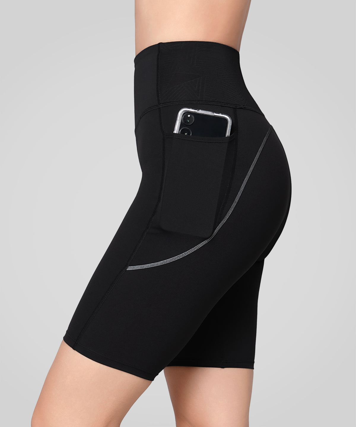 Pantaloncini elasticizzati a vita alta Echo con tasche laterali, 9'' | Pantaloncini da corsa ad alto sostegno da donna